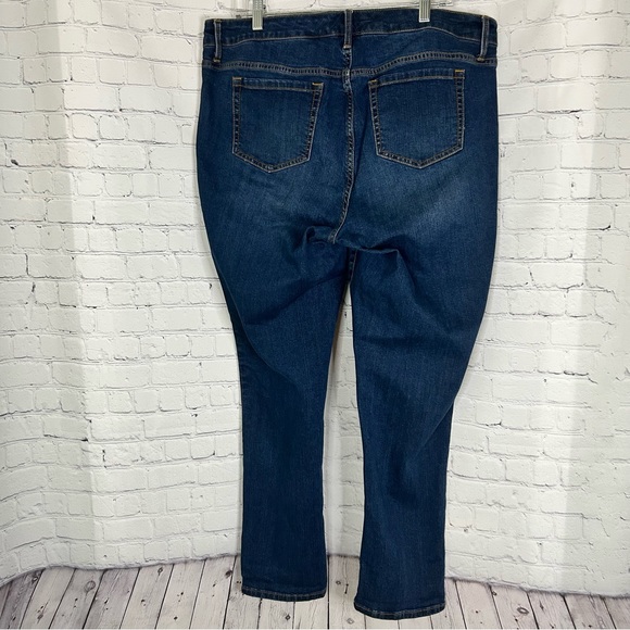 Torrid Jeans Boyfriend Straight Vintage Stretch Sz 14R Color: Undercover - Picture 4 of 7